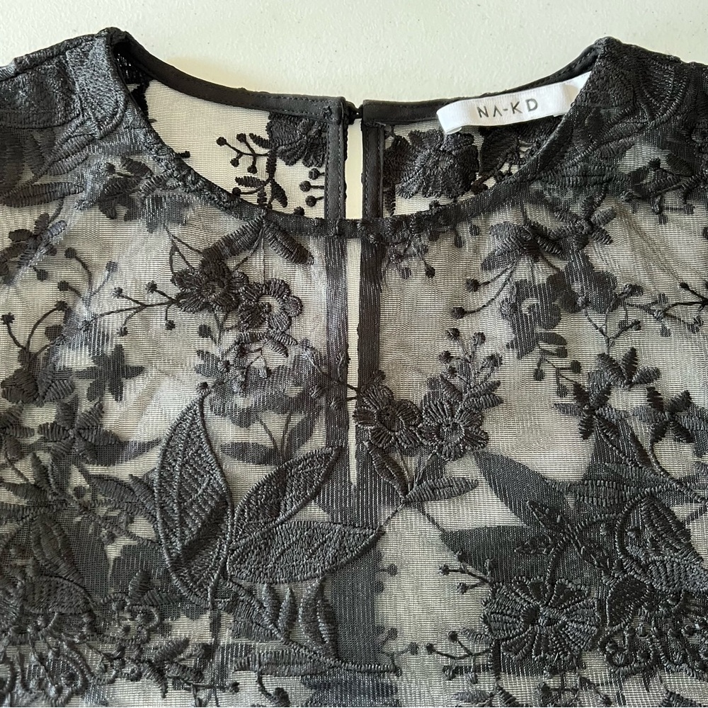 NA-KD Women’s Black Floral Lace Sheer Top Embroidered Elegant Size 40 - Picture 11 of 16